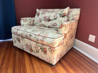 An Oversized Ethan Allen Double Arm Chair - Chintz