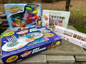 A Grouping Of Children's Creative Art Fun - All New