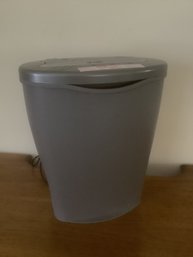 Xerox - 8 Sheet Table Shredder