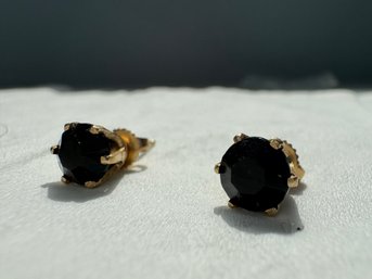 Black Stone Stud Earrings Marked 14k