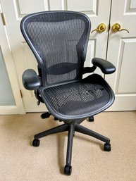Herman Miller Aeron Desk Chair - Med Size