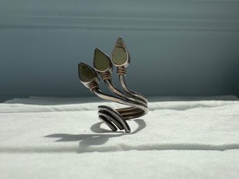 Three Green Leaf Taxco Ring Size 4.5