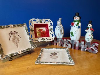 Gorgeous Grasslands Lattice Poinsettia Bowl & More