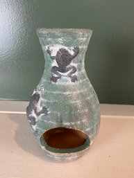 Clay Tea Light Candle Holder With Frog Designs