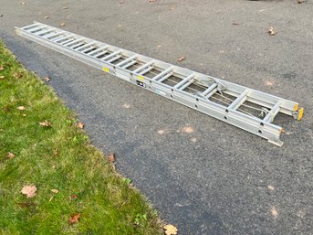 32' Aluminum Extension Ladder