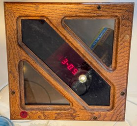 VINTAGE DIGITAL WALL CLOCK
