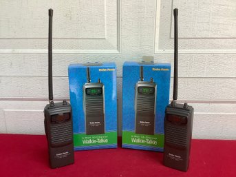 Radio Shack Walkie Talkie TRC-225 CB Radios #5