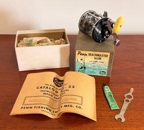 Vintage Penn Beachmaster 165M Fishing Reel In Original Box
