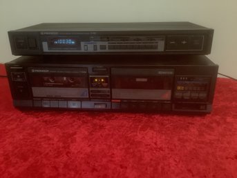 Pioneer Stereo Cassette Tape Deck Model CT-1060W & FM/AM Digital Tuner TX-960 Lot