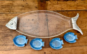 Melamine Metal Tipped Fish Platter With Fish Sauce Petite Dishes