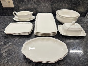 Villeroy & Boch Luxembourg Manoir Pattern Serving Dishes: Platters, Gravy Boats, Butter Dish & Bowls