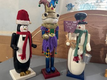 Large Nutcrackers