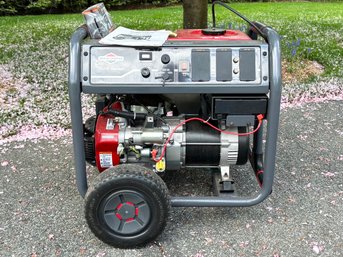A Briggs & Stratton Elite Series 8750 Generator