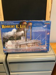 Robert E Lee Lindberg Model