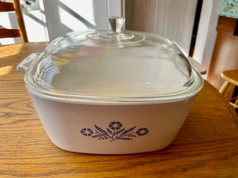 Vintage CORNING WARE 4 Quart Glass Lidded Blue Cornflower Casserole Baking Dish - P 84 B