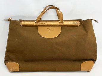 A Vintage Weekended Bag By Tramantano For Calypso