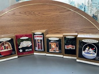 Hallmark Keepsake Magic-Light Motion & Sound Ornaments