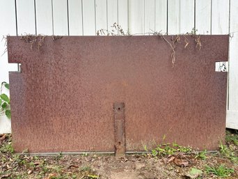 Steel Plant Holder (1 Of 3)