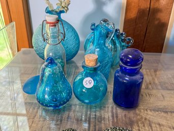 BLUE DECORATIVE GLASSWARE LOT