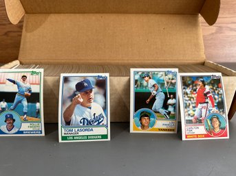 Set 1983 Topps Baseball Cards