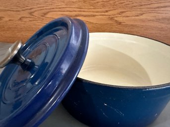 Cast Iron Dutch Oven 9'  Good Condition Blue