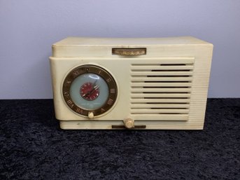 General Electric Radio Alarm Clock