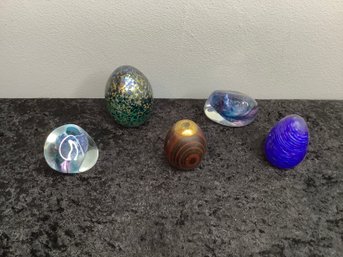 Mixed Paperweights/Decorate Egg Lot