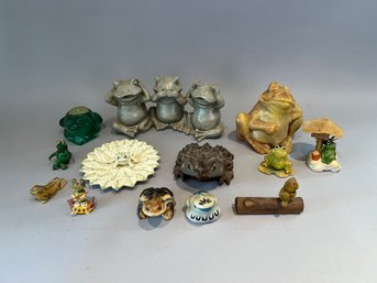 Lot Of Frog Items