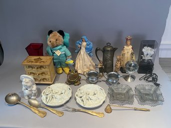 Large Lot Of Vintage Items And More
