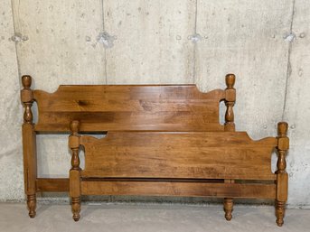 Vintage Solid Maple Double Bed With Turned Posts