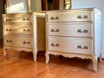 A Pair Of Vintage Painted Beech Wood Hollywood Regency Petit Dressers With Custom Mirrored Glass Tops
