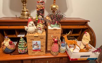 JIM SHORE CHRISTMAS ITEMS IN BOX