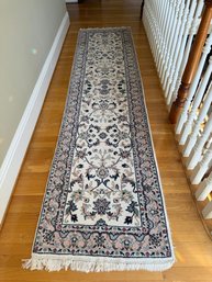 Genuine Hand Woven Oriental Kashan Wool Rug, Made In India