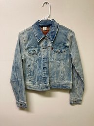 Levis Denim Jacket Size Medium