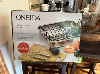 Oneida Stainless Steel Roasting Pan In Box