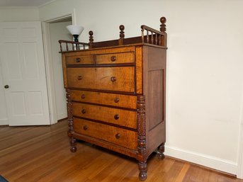 Antique Curly Maple Chest Of Drawers With Decorative Spindle Top