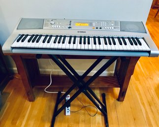 Yamaha PortaTone YPT-300 Electronic Keyboard With Stand