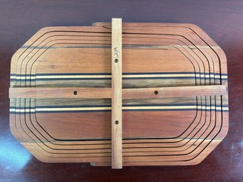 Artisan Made Accordion Basket With Handle*