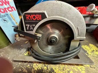 Ryobi 7 1/4' Speed Saw  W-640C Double Insulated