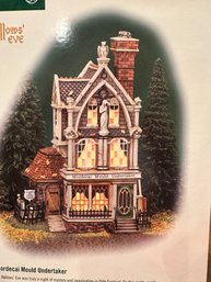 Dept. 56 All Hallows' Eve #56.58509 - In Box  Mordecai Mould Undertaker  - 2002 - Now Retired