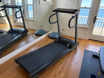 Vision Fitness T8500 Treadmill *PROFESSIONAL MOVER REQUIRED