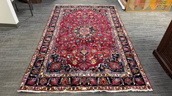 A Vintage Persian Hand Knotted Heriz Wool Rug