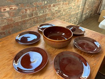 Brown Serving Bowl With Handle And 6 Brown Plates