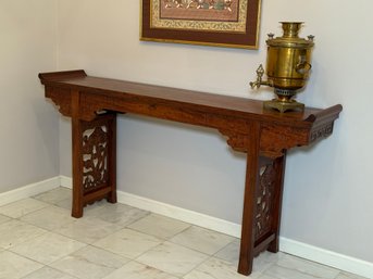 Stunning Chinese Altar Table With Beautiful Carved Wood Detail