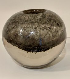 A Wonderful Nuutajrvi Finland Vulcano Art Glass Vase