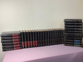 The New Encyclopaedia Britannica (large Set) Book Lot