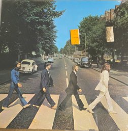THE BEATLES - ABBEY ROAD - APPLE SO-383 - IN SHRINK- Record - VG PLUS CONDITION