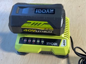 Low Hours RYOBI Battery Charger With 40V Battery 5AH - All The Tools In This Estate Are Low Use Hours