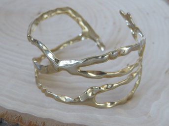 Retro Filigree Gold Tone NR AVON Cuff Bracelet