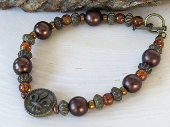 Beaded Bracelet Fluer De Lis Style